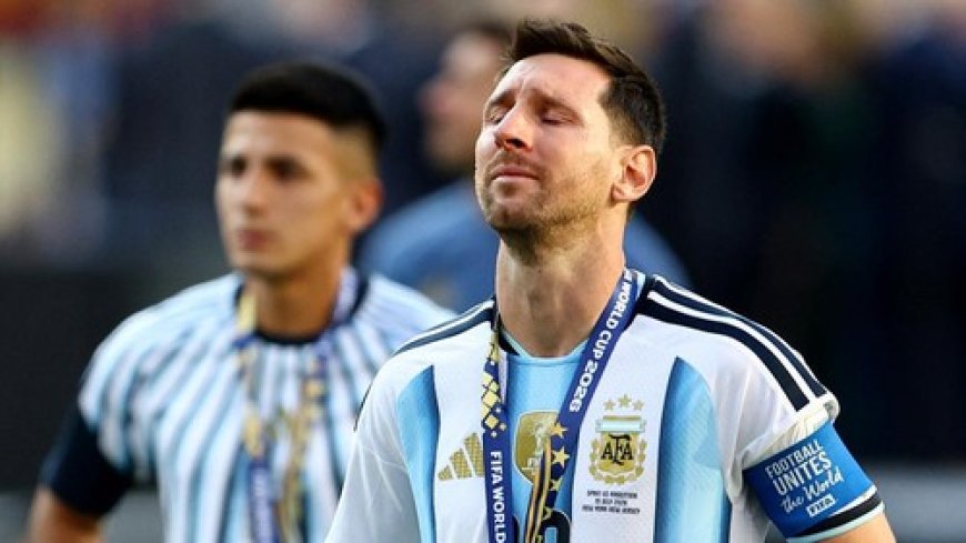 Rooney: Sepatu Emas Mbappe Tak Sebanding dengan Kehebatan Messi